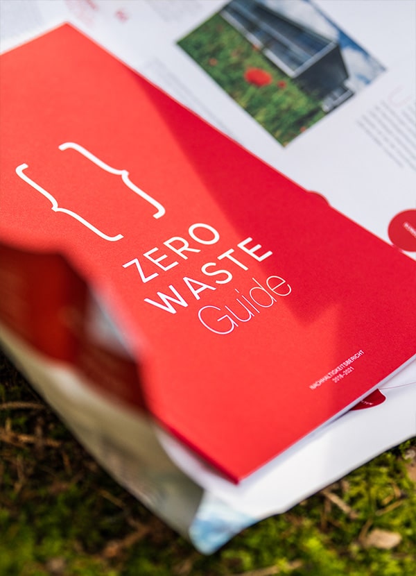 Hier ist der Saubermacher Nachhaltigkeitsbericht, der "Zero Waste Guide" abgebildet.